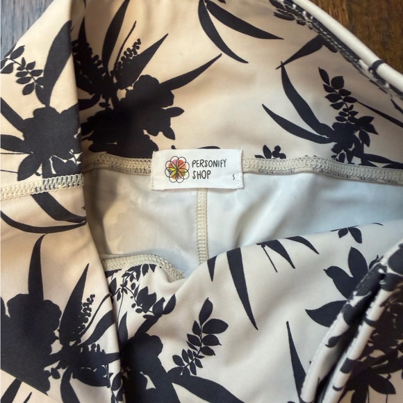 Active Set - Picture 3 of 3